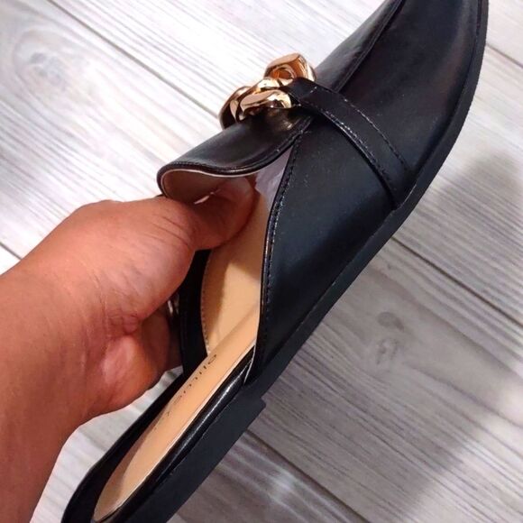 (1-3151) EasySmile Plastic Chain Decor Flat Mules Sz 8 - Picture 11 of 14